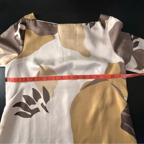 NWT J. Crew Brown and Tan Abstract Blouse, 100% Silk - Picture 6 of 6